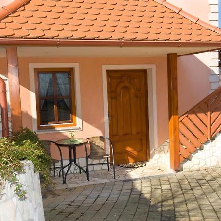 Planinca -Hisa Z Razgledom Apartment Smarje pri Jelsah Ngoại thất bức ảnh